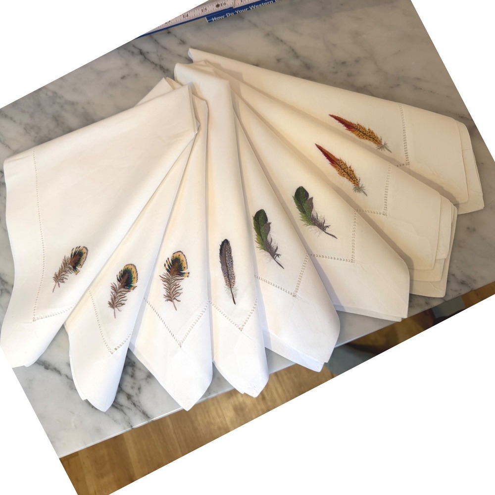 Wisteria Saro Lifestyle White Cotton Napkins Set of 8 Hand Embroidered Feathers